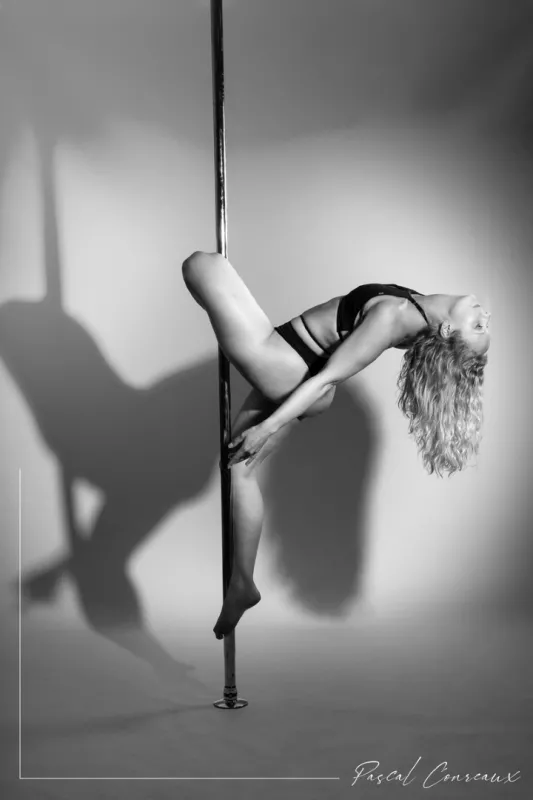 imgrnb web photographe shooting studio pole dance cadolive