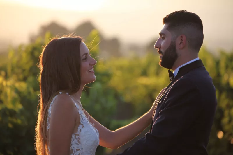 photographe mariage armenien le mas des aureliens photos de couple maries