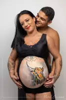 img photographe studio grossesse belly painting femme enceinte bouches du rhone