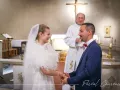 Photographe de mariage - les mariés à l'église à Gardanne