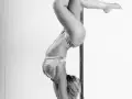 Photographe Shooting Pole Dance dans votre école de poledance en Provence